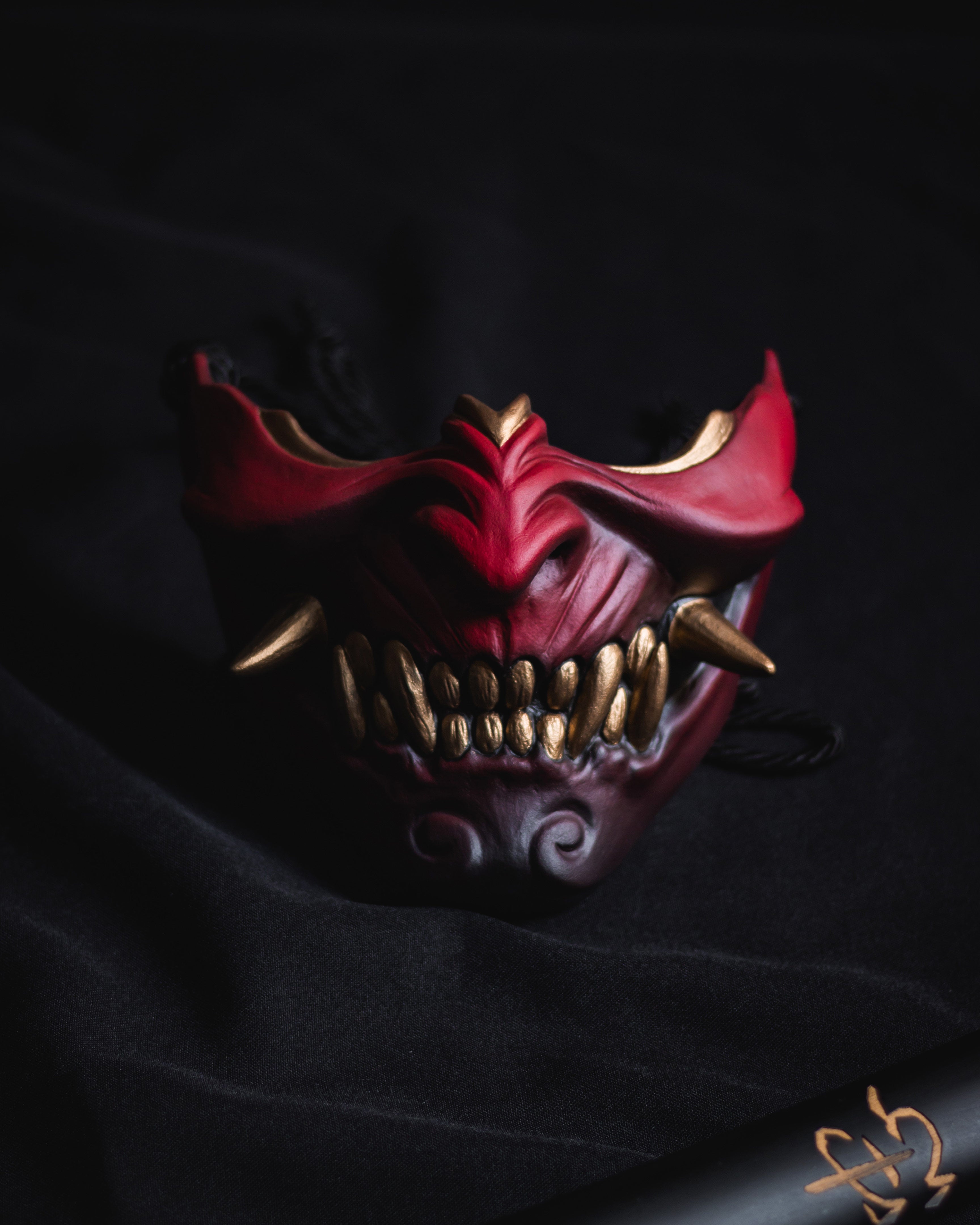 Menpo Akuma Hiō - El Rey de Fuego