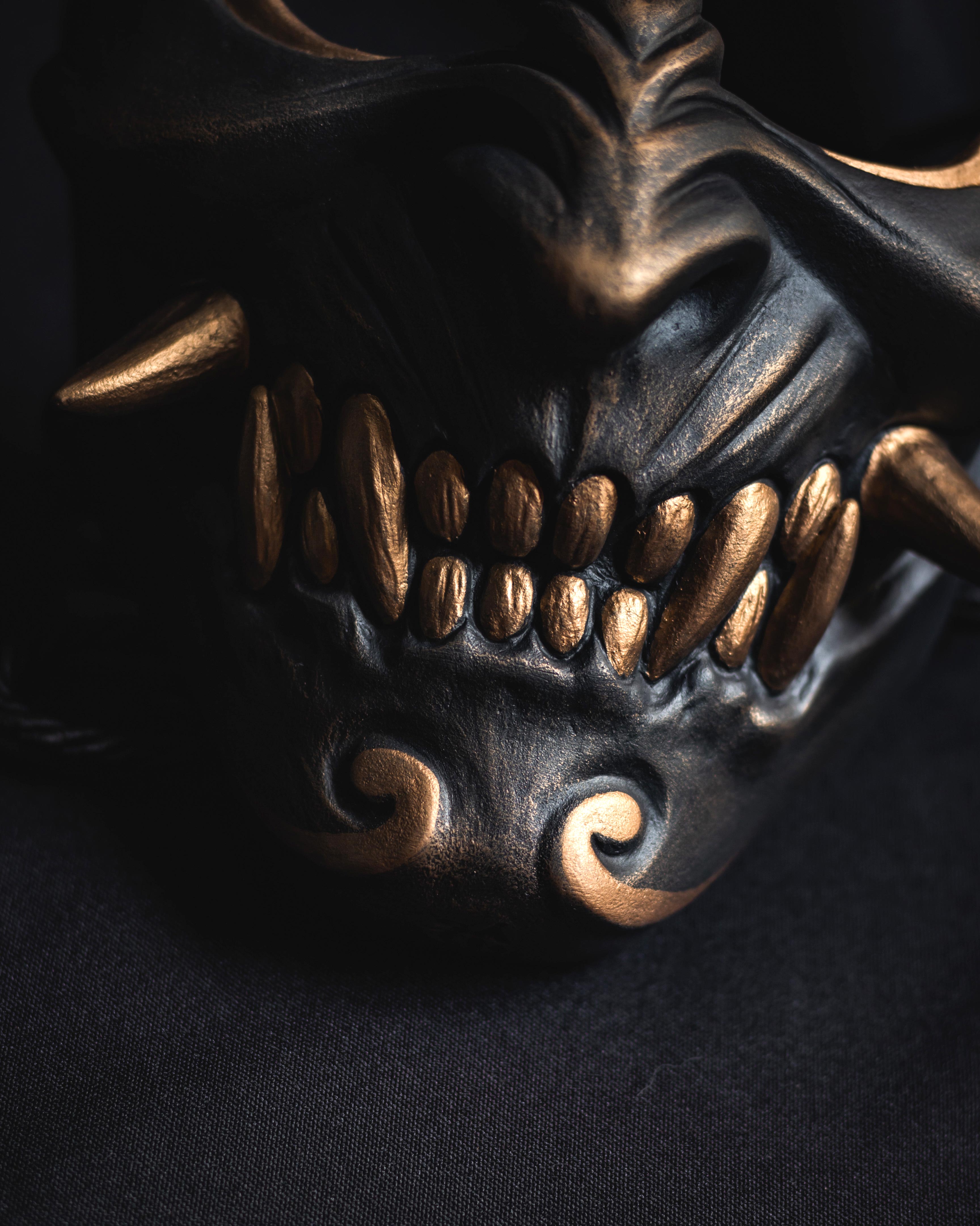 Menpo Akuma Yamiō - El Rey de la Oscuridad