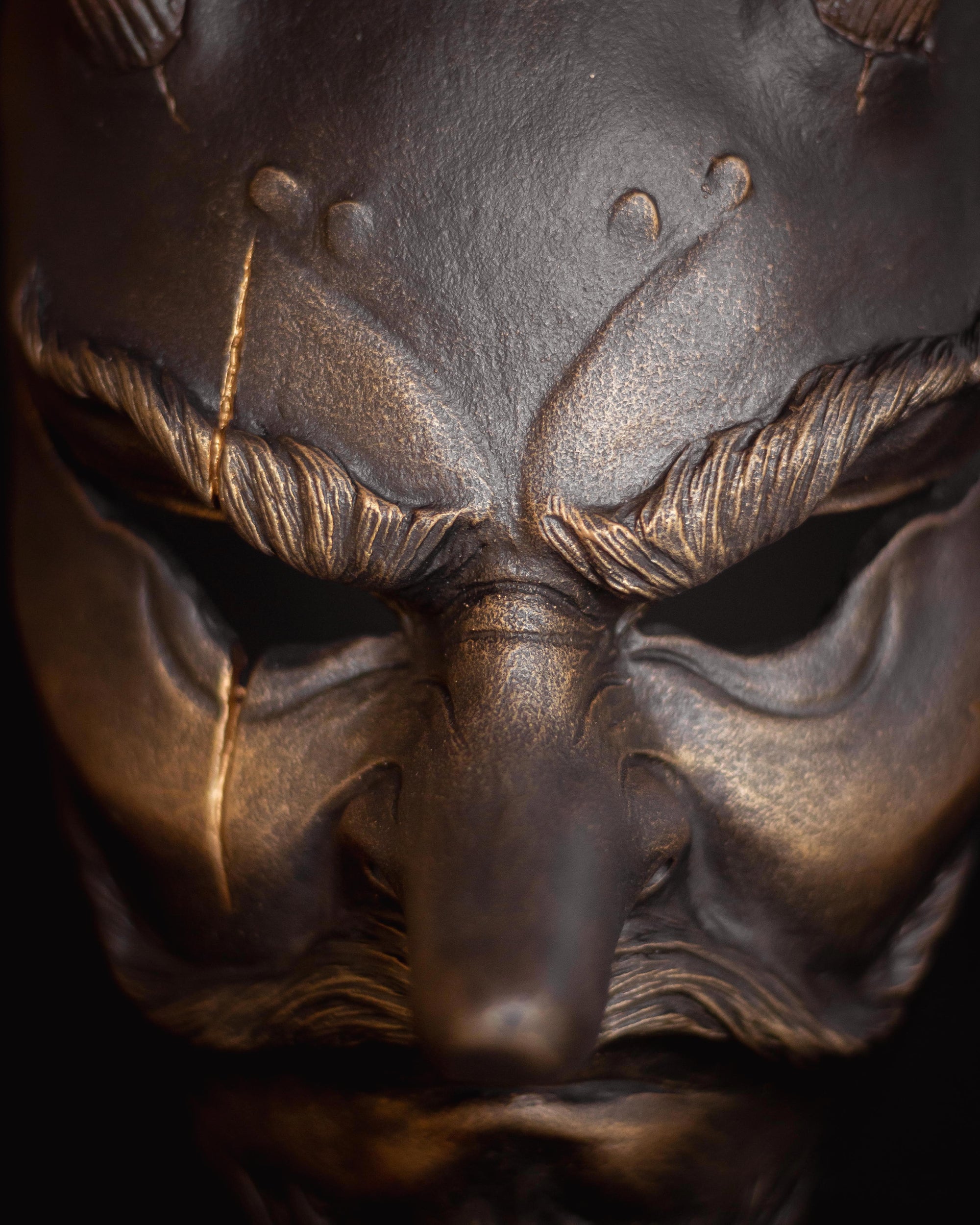 Bronze - Tengu